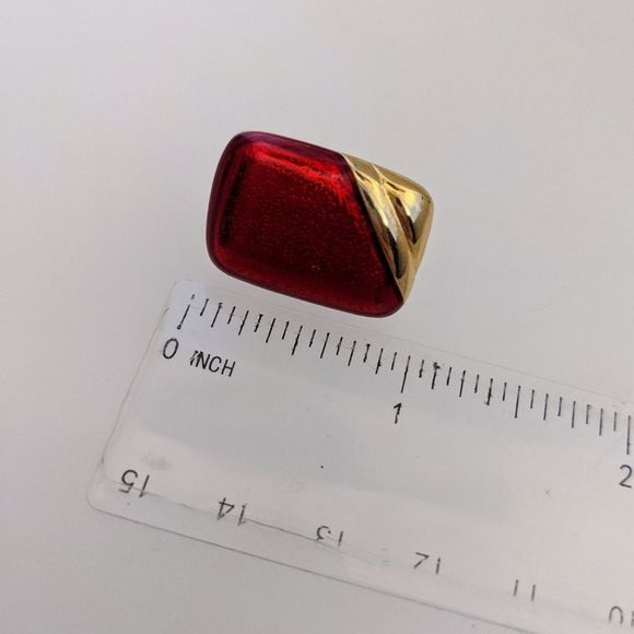 Vintage Candy Red Apple Earrings - Picture 4 of 4